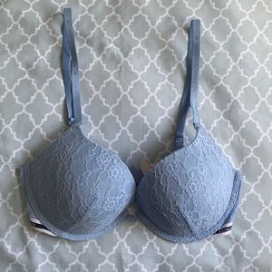 Victoria’s Secret push-up bra